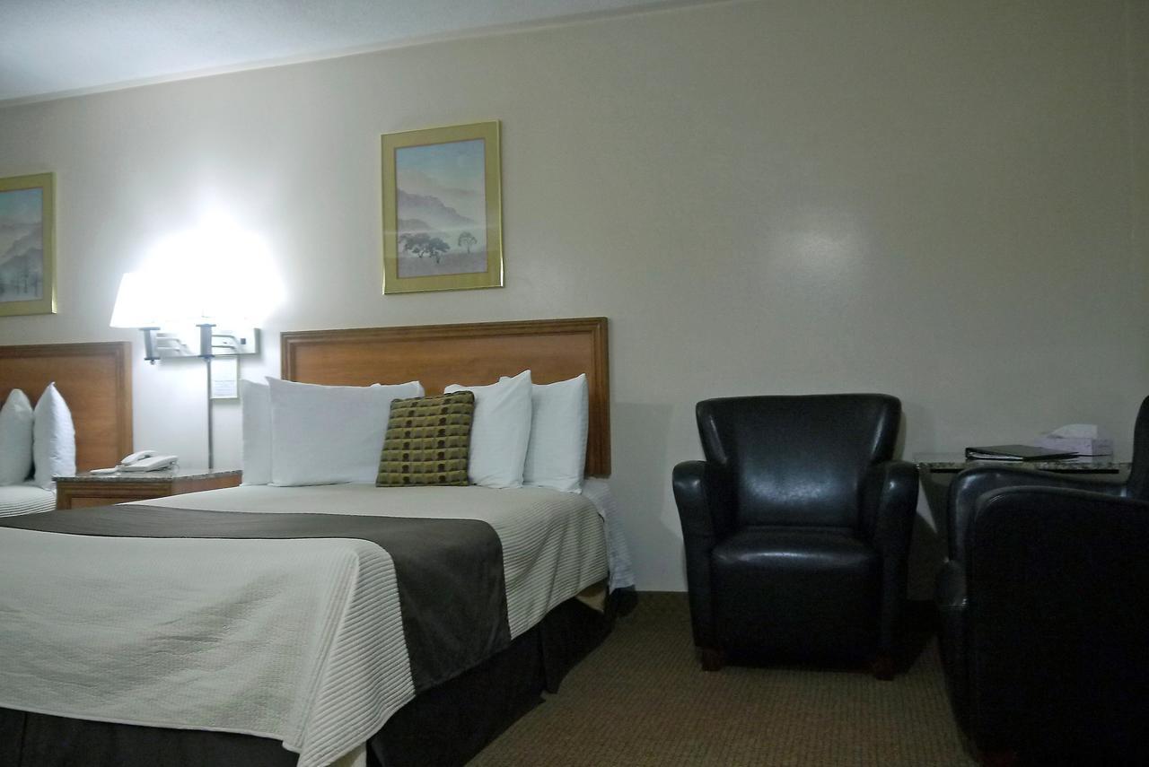 Newmarket Inn Zewnętrze zdjęcie
